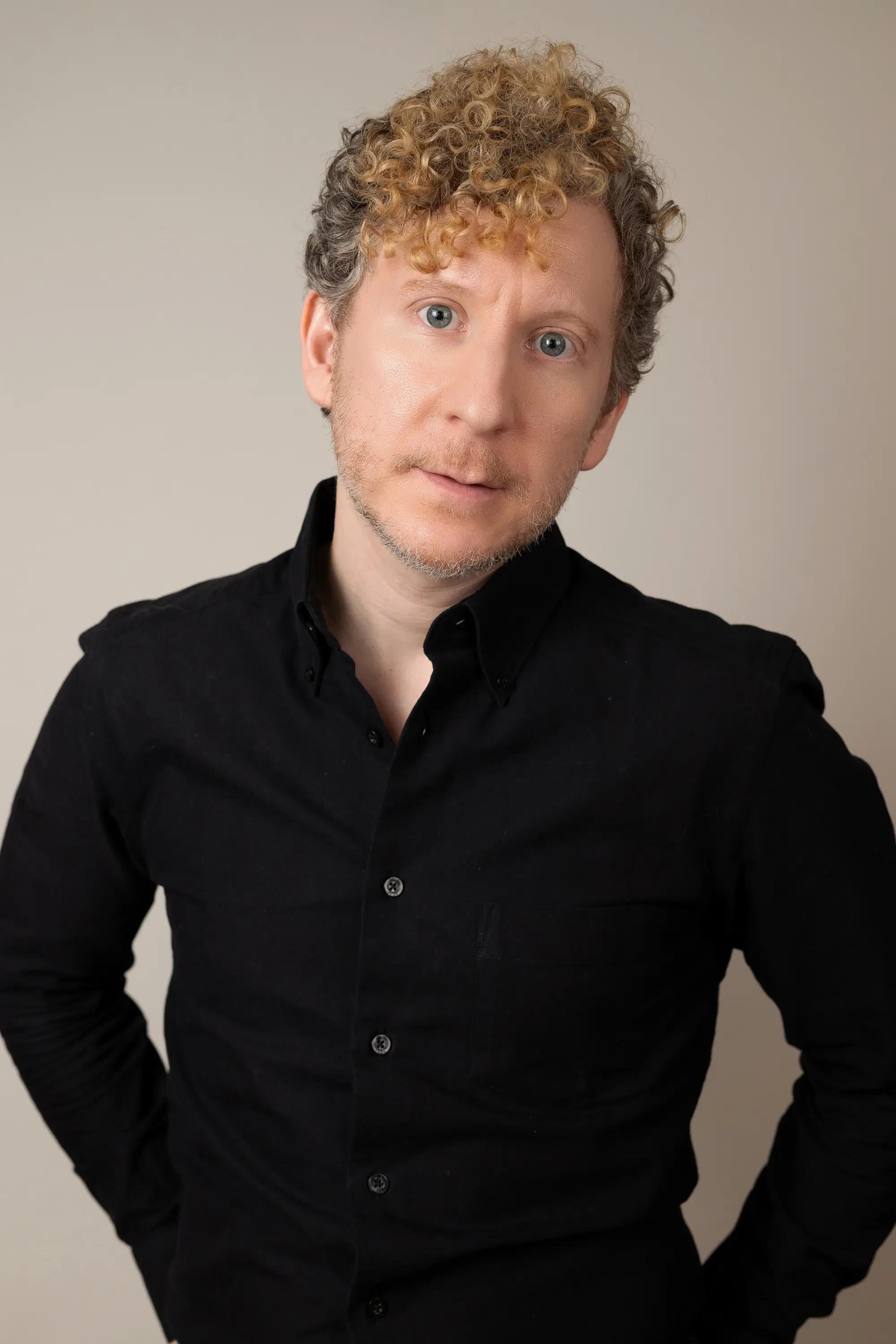 Jonathan's headshot